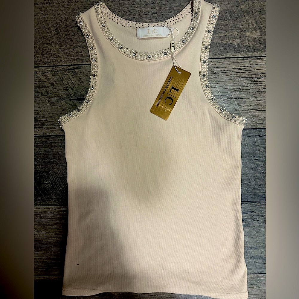 Elegant Pearl & Rhinestone top. Size XL